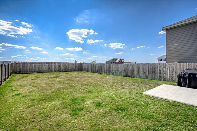 Building Photo - 707 Redfish Ln