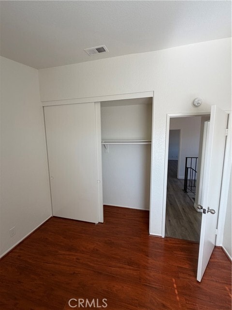 Building Photo - 9742 Willow Wood Dr