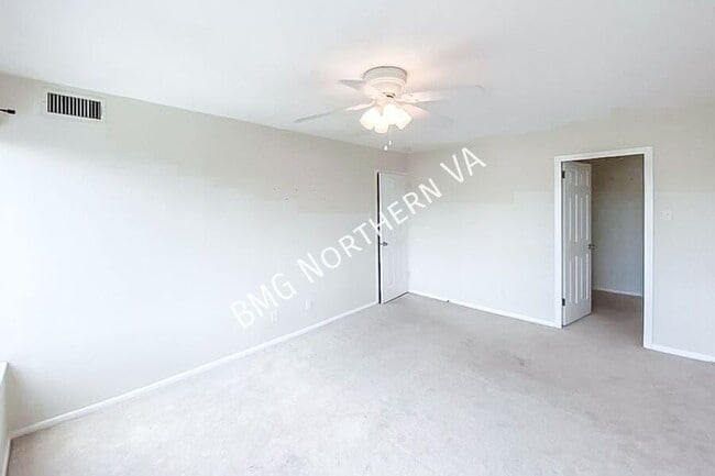 Building Photo - 5340 Holmes Run Pkwy