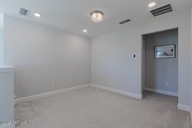 Building Photo - 348 Clifton Bay Lp