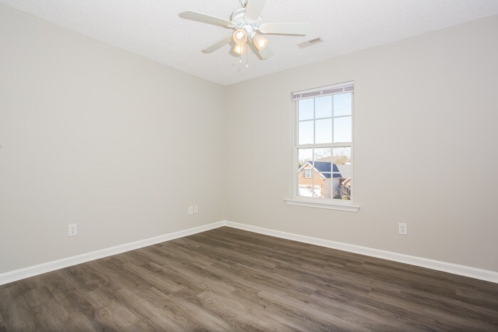 Building Photo - 309 Edenberry Way