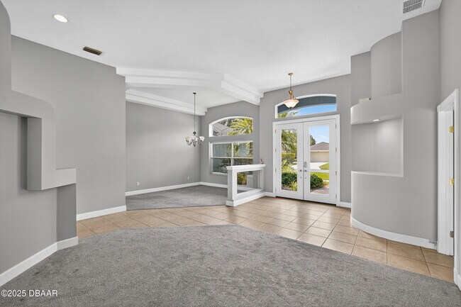 Building Photo - 1201 Hampstead Ln