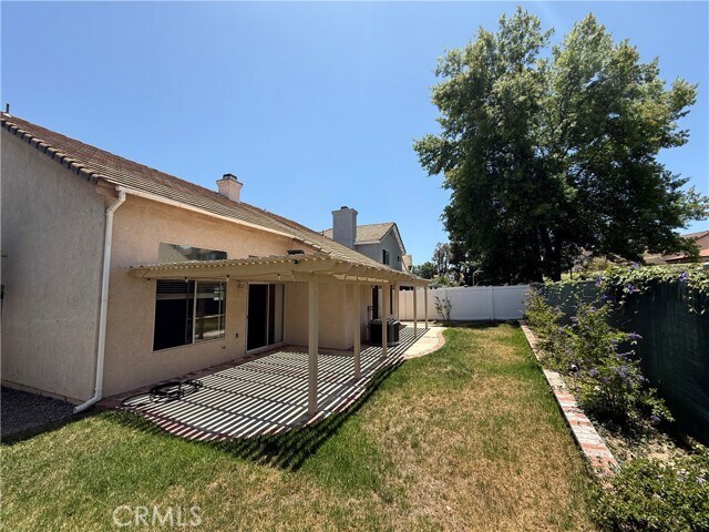 Building Photo - 43175 Corte Calanda