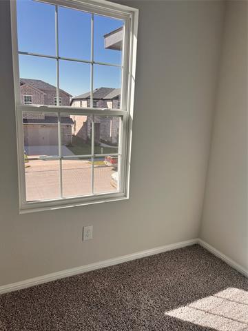 Building Photo - 900 Portina Dr