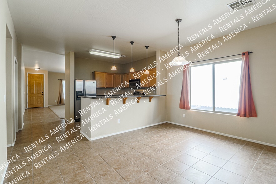 Building Photo - 28683 N Sedona Pl