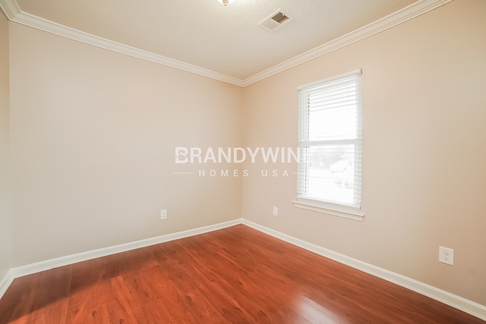 Building Photo - 6490 Saddleback Cir