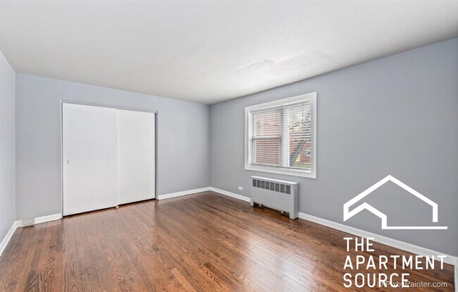 Building Photo - 7439 N Winchester Ave