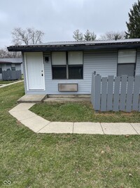 Building Photo - 2000 Indianapolis Rd
