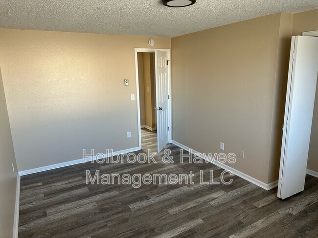 Building Photo - 4881 Basswood Dr