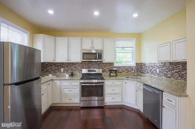 Building Photo - 5 br, 3 bath House - 5311 Gwynn Oak Ave