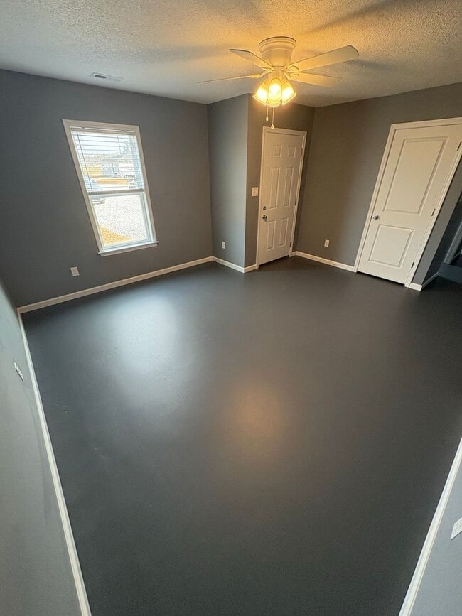 Building Photo - Great home!