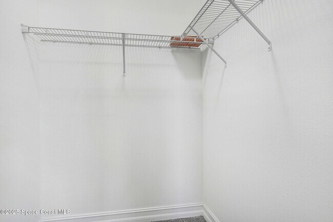 Building Photo - 1475 Isabella Dr