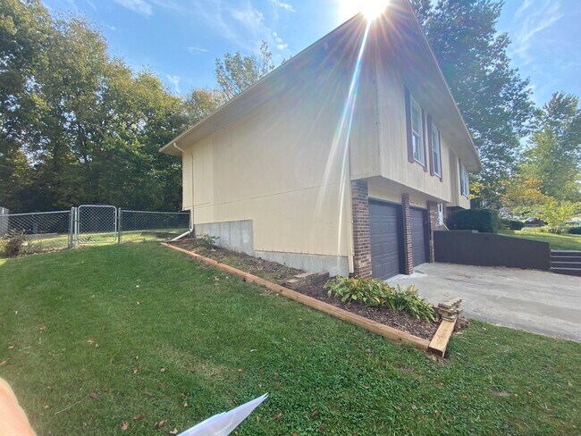 Building Photo - 1762 S El Centro Ct