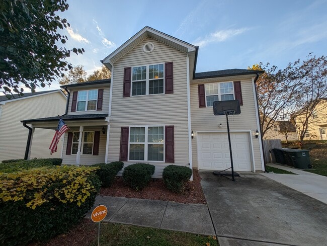 Building Photo - 2613 Zola Dr