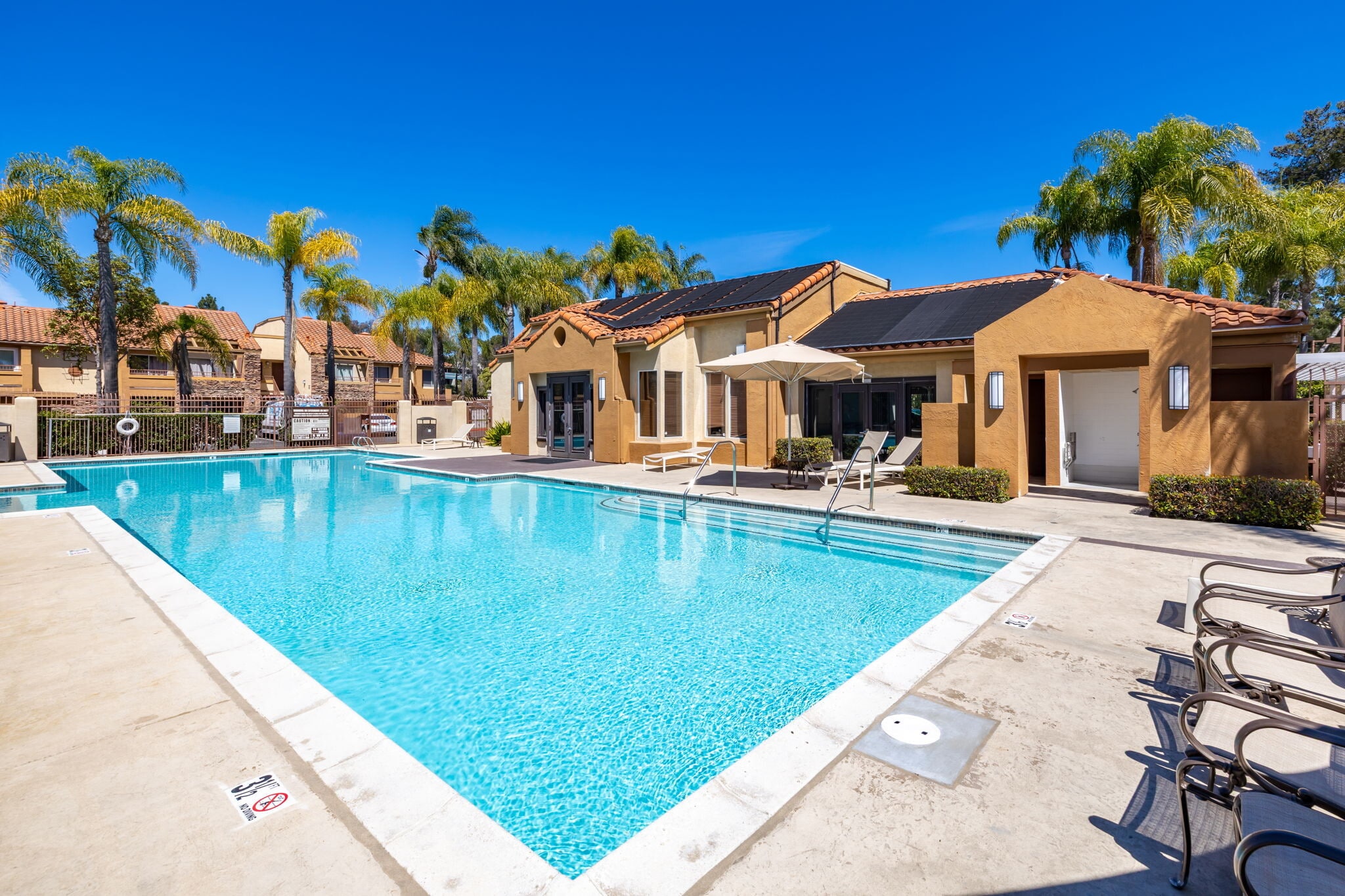 Building Photo - 15273 Maturin Dr