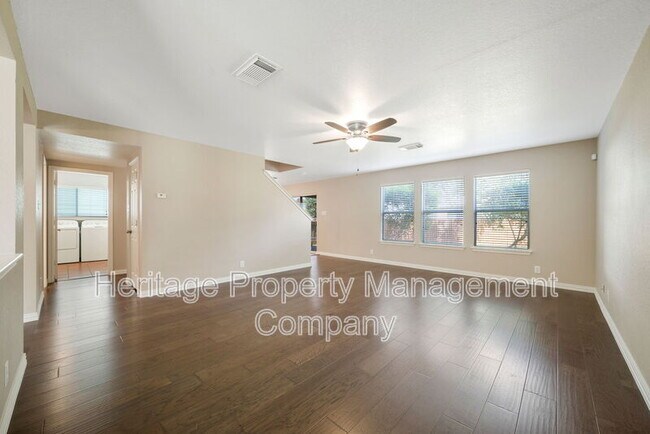 Building Photo - 136 Longhorn Way