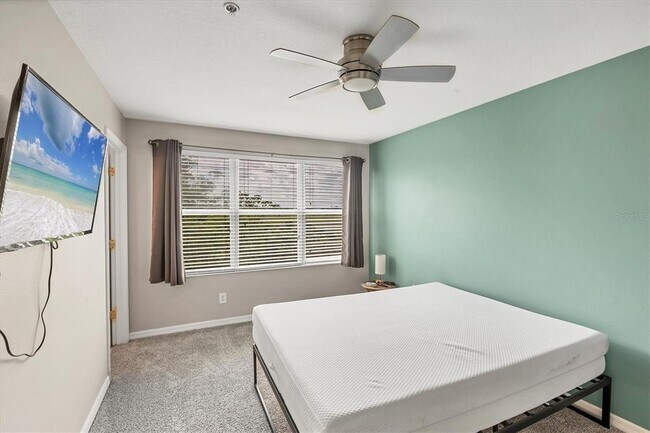 Building Photo - 1126 Grantham Dr