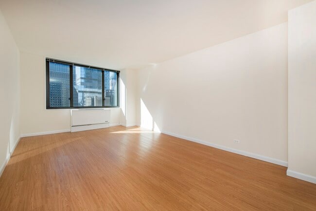 Interior Photo - Carnegie Mews