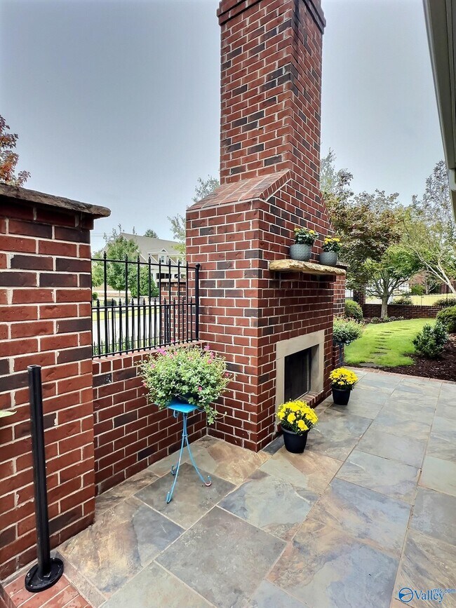 Building Photo - 28555 Garden Hills Rd NW