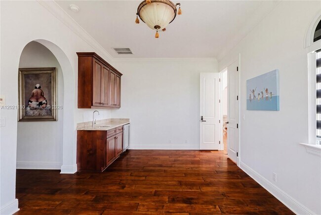 Building Photo - 7290 Lemon Grass Dr