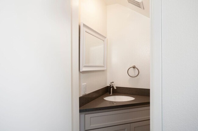 Building Photo - Completely updated 2 Bedrooms / 1.5 Bathrooms in the heart of Guadalupe!