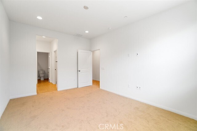 Building Photo - 2430 E Agave St