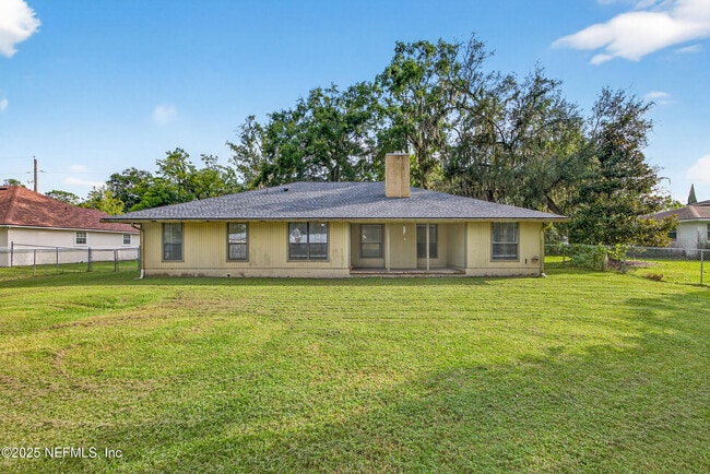 Building Photo - 6819 Mc Mullin St