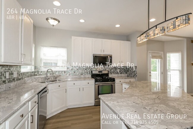 Building Photo - 264 Magnolia Trace Dr