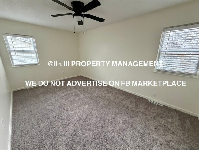 Building Photo - 816 S Montclaire Dr