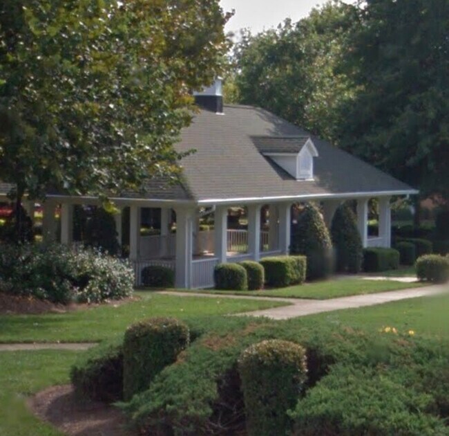 Building Photo - 18651 Shawnee Ridge Rd