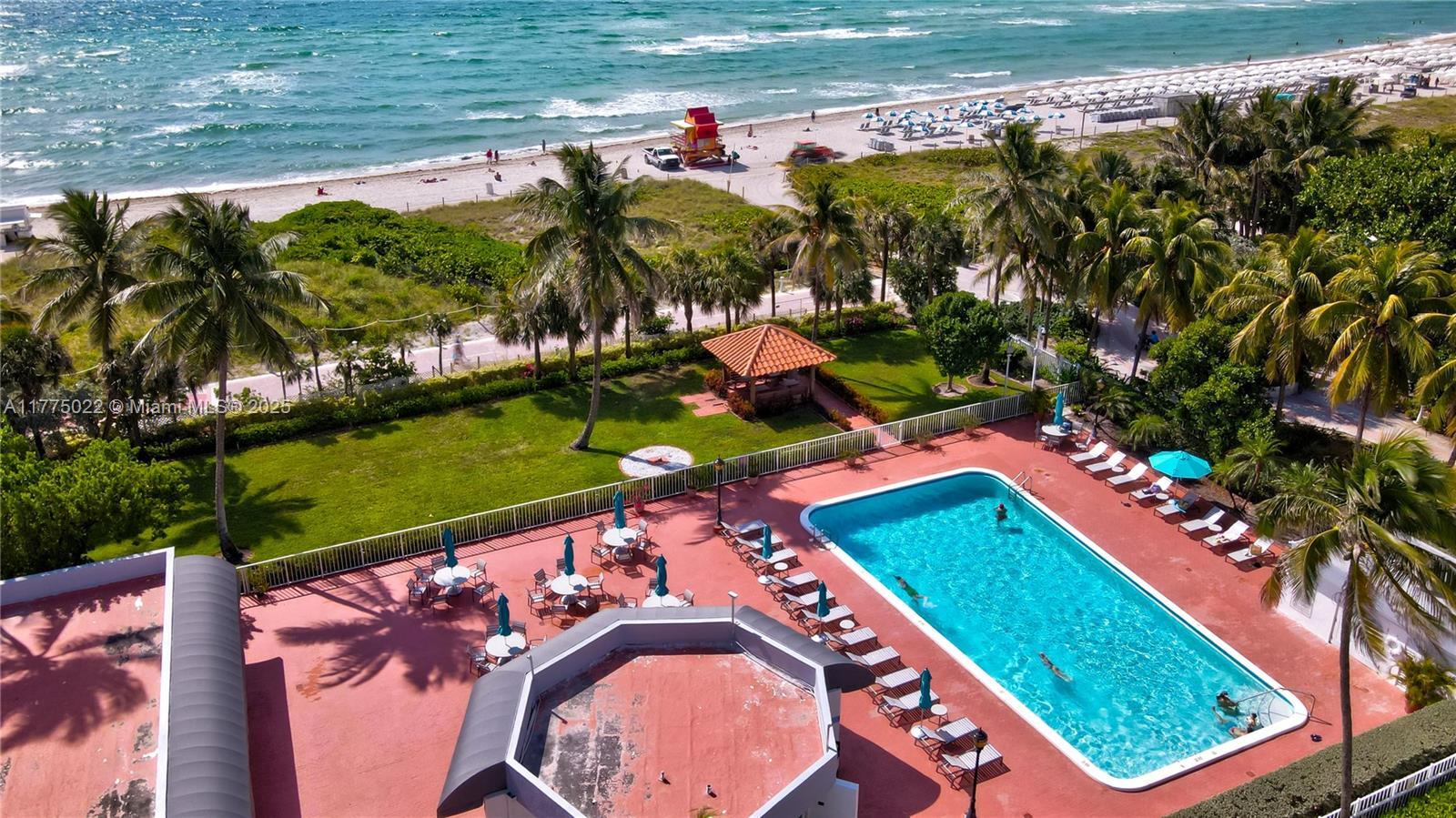 Building Photo - 2401 Collins Ave