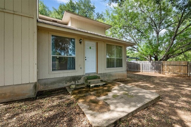 Building Photo - 4601 Castleman Dr