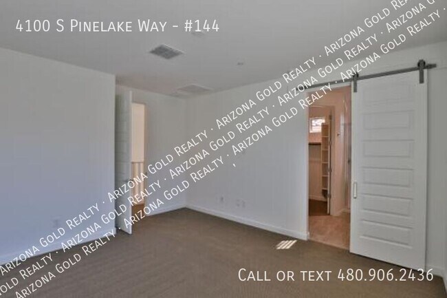 Building Photo - 4100 S Pinelake Way