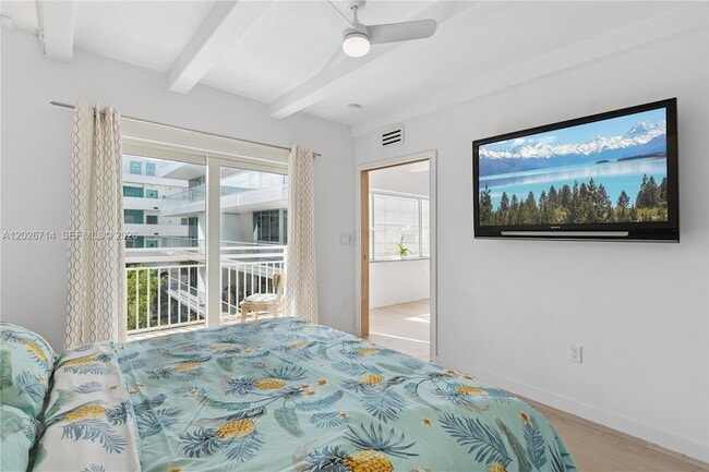 Building Photo - 325 Ocean Dr