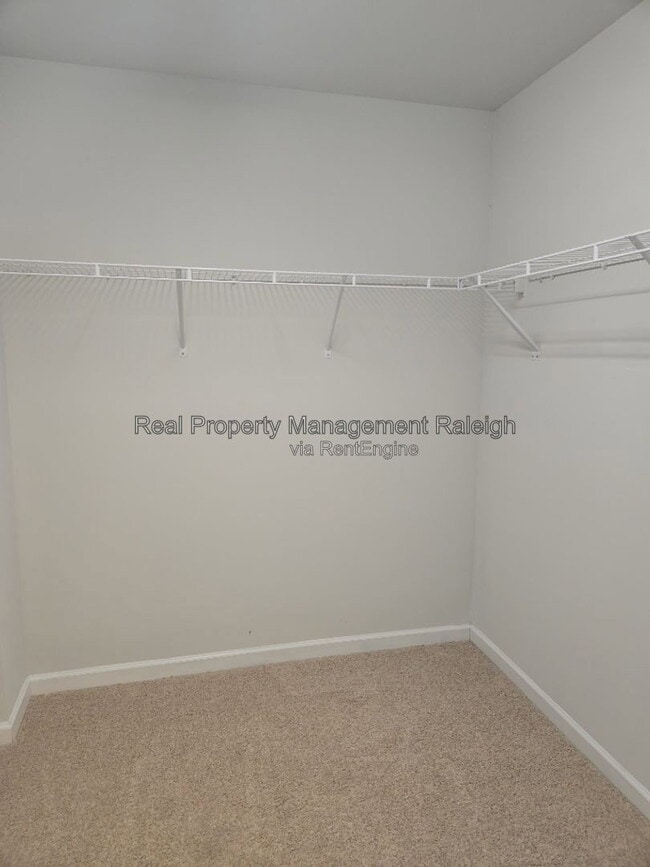 Building Photo - 3520 Slippery Elm Dr