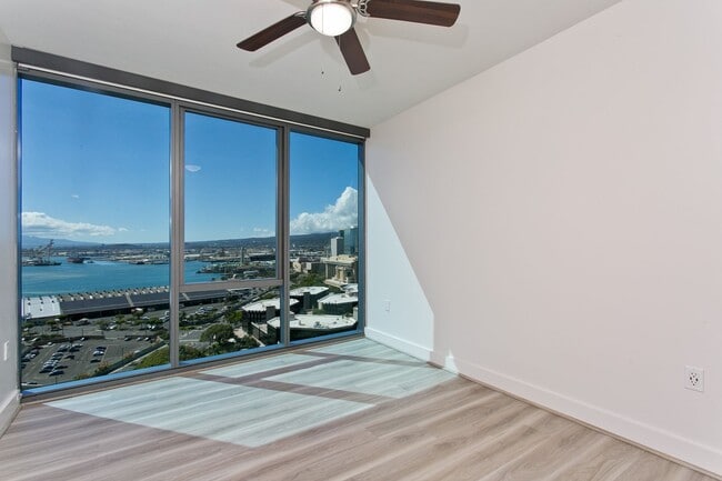 Building Photo - 600 Ala Moana Blvd