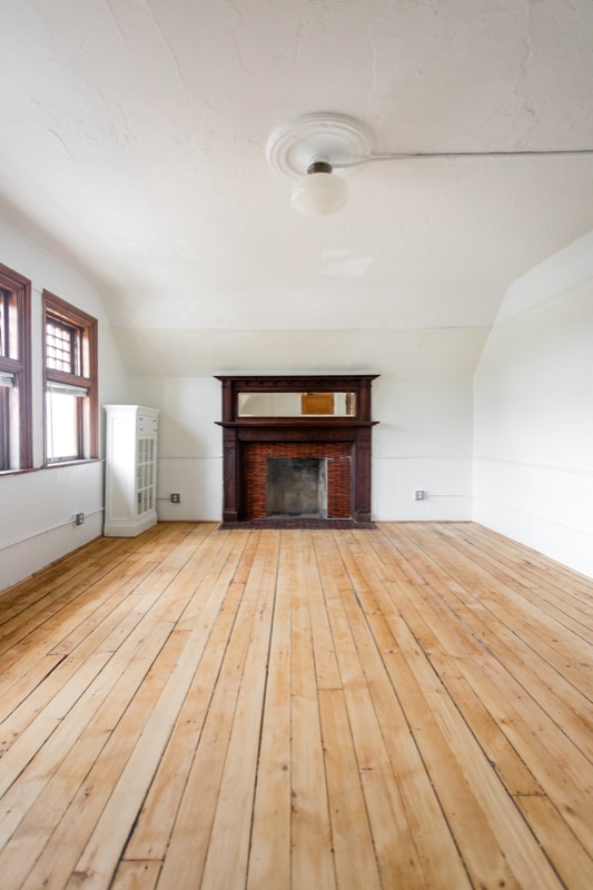 Building Photo - 223 E Ferry St