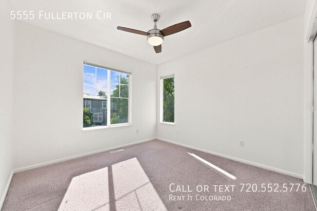 Building Photo - 5555 Fullerton Cir
