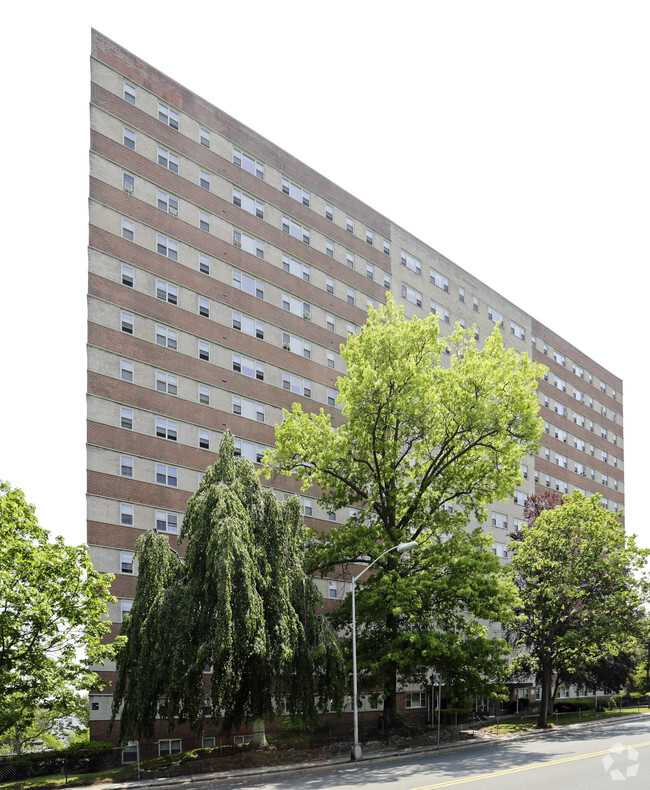 Building Photo - Washington Towers