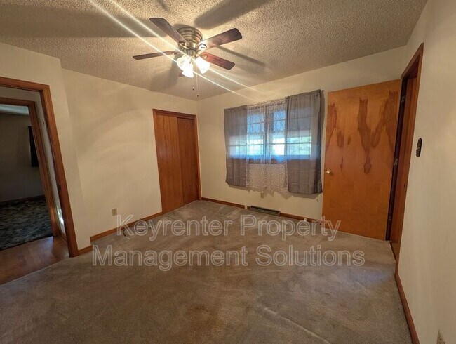 Building Photo - 700 Shenandoah Ave