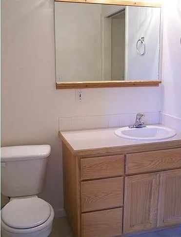 Building Photo - 824 S 8th St