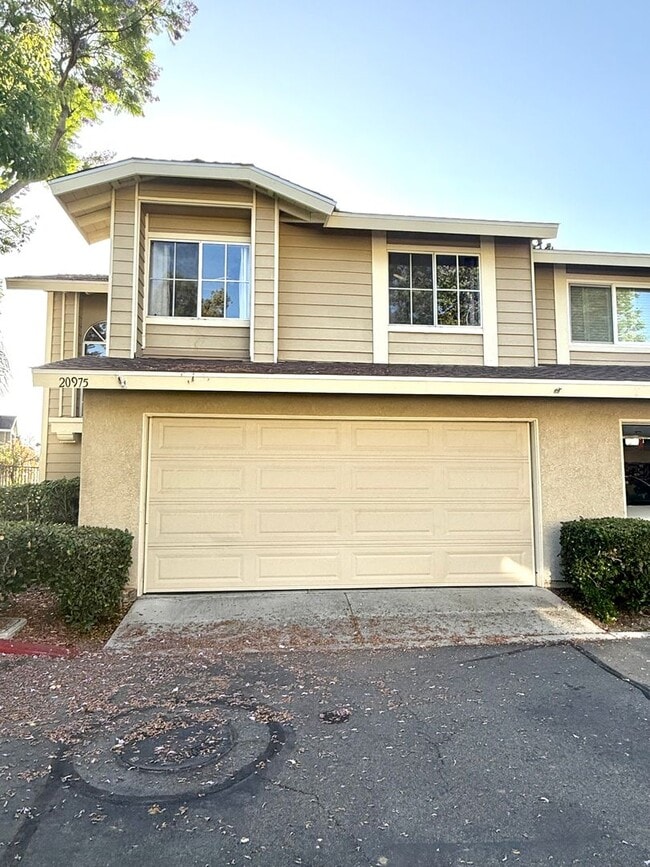 Building Photo - Welcome to your beautifully upgraded home ...
