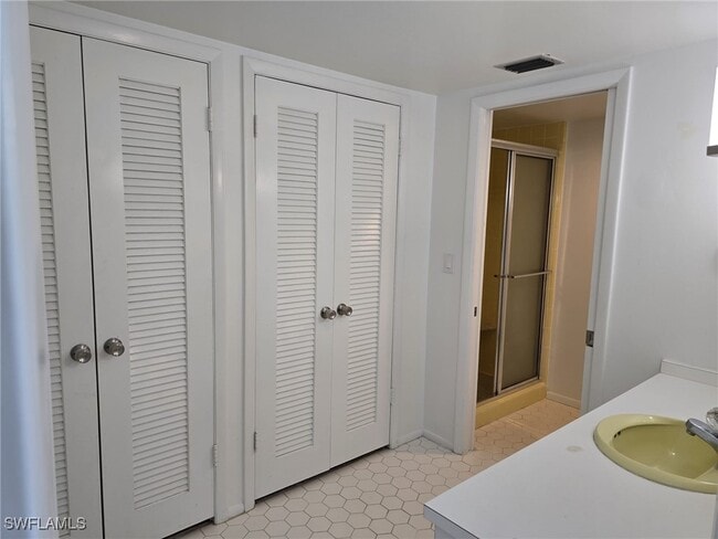 Building Photo - 13511 Stratford Pl Cir