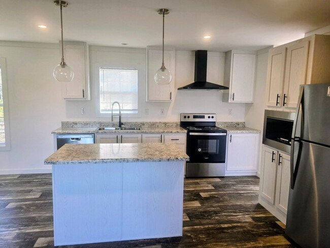 Building Photo - 14178 Keepsake Trl
