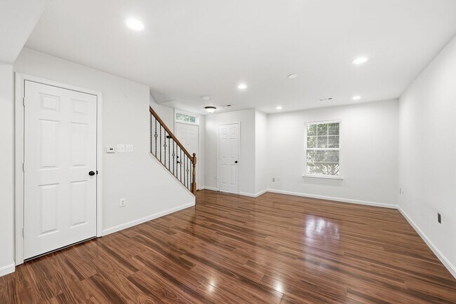 Building Photo - 20430 Herring Pond Terrace