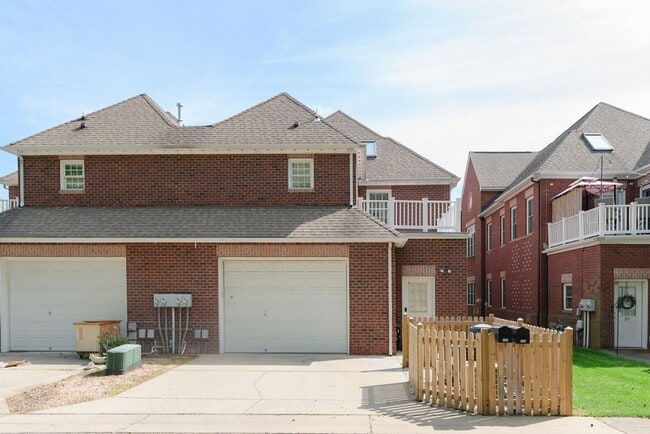 Building Photo - 183 Herman Melville Ave