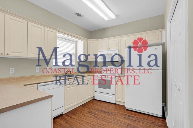Building Photo - 3 Bedroom 2.5 Bathroom 1488 sf townhome in Cypress Point - Richmond Hill