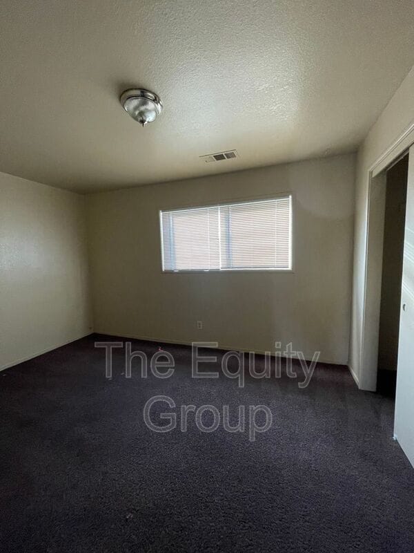 Building Photo - 1305 S Court St
