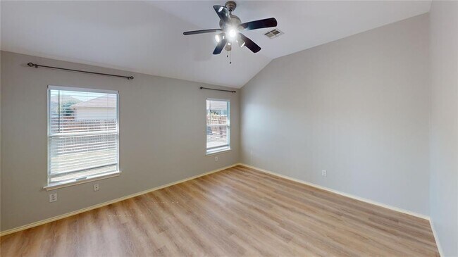 Building Photo - 1482 Rainbow Parke Dr