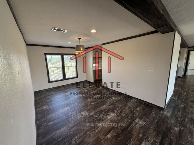 Building Photo - 206 Scarlett Rd